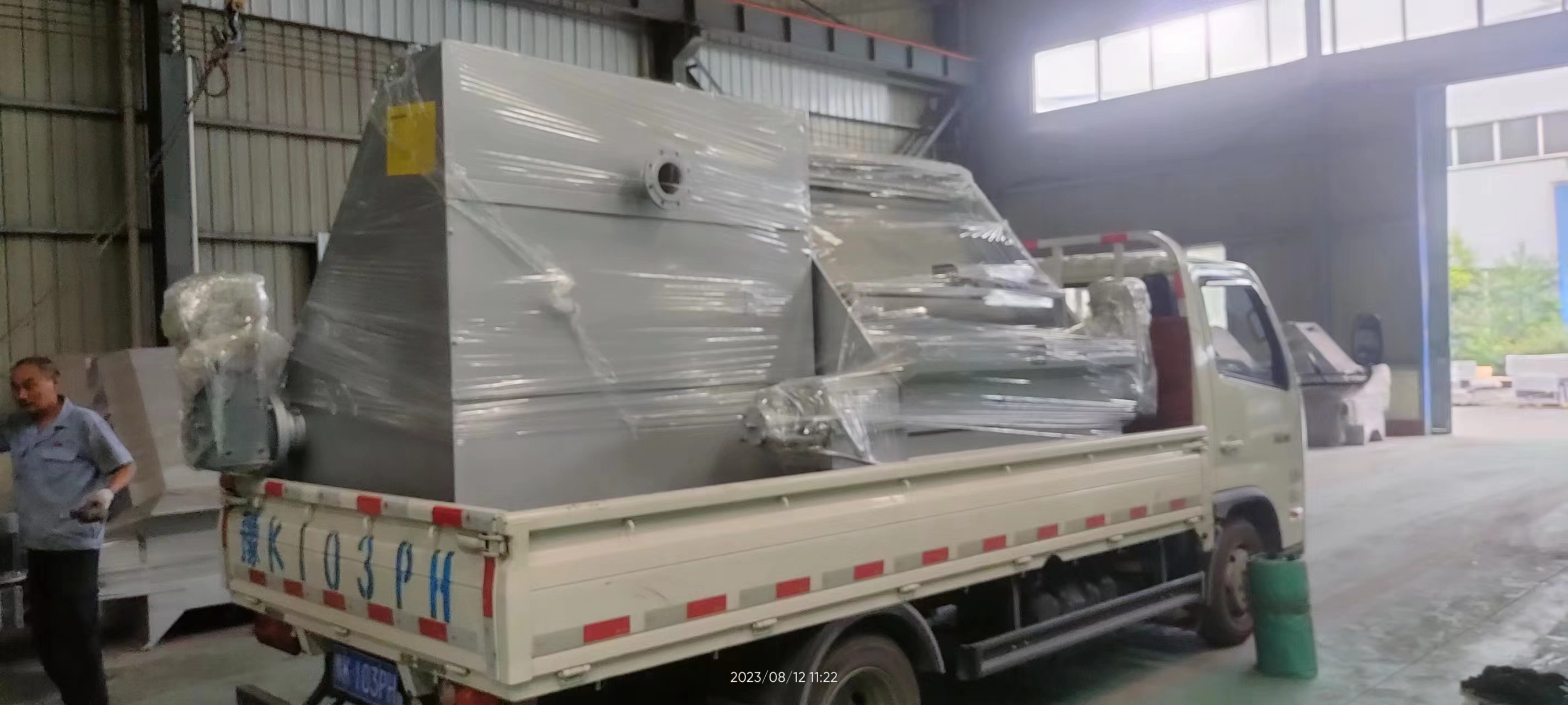 河南盾旗發(fā)開封杞縣牧原2機2控制柜